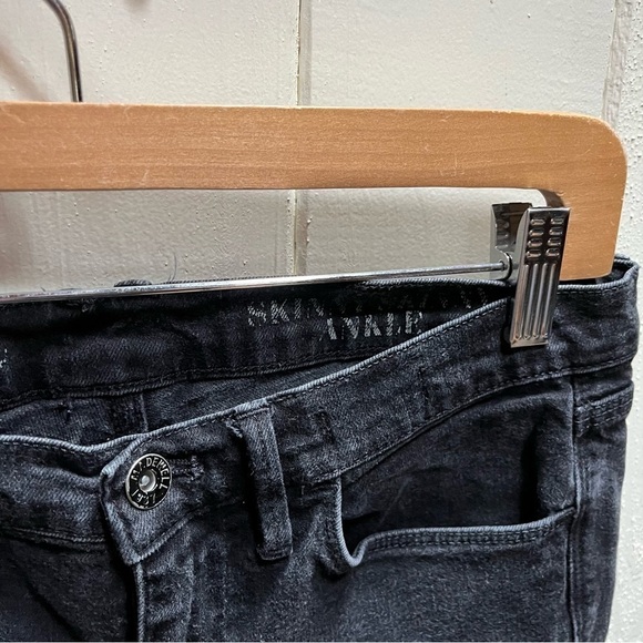 Madewell Skinny Skinny Ankle Jeans - Picture 5 of 8